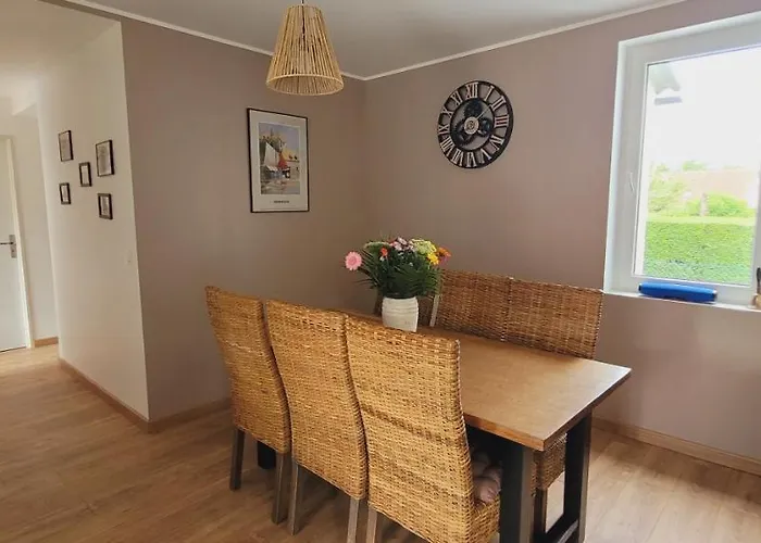 La Parenthese * 翁弗勒尔